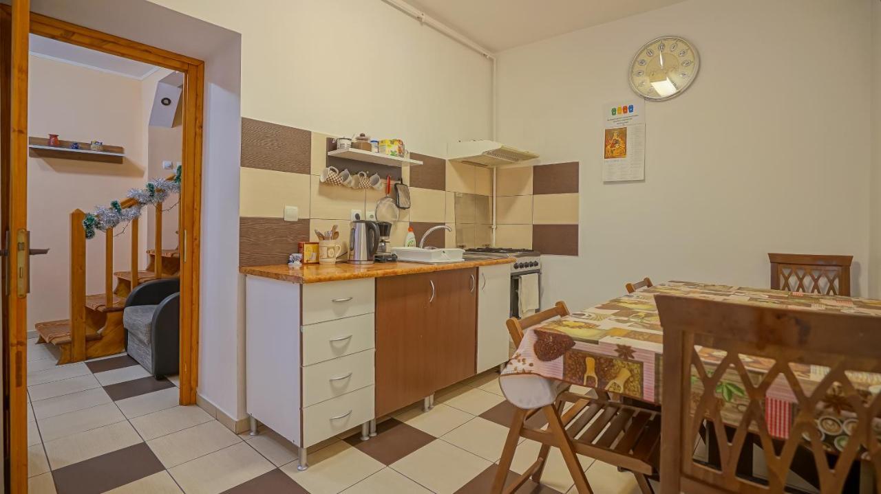 Apartament Simon บราชอฟ ภายนอก รูปภาพ